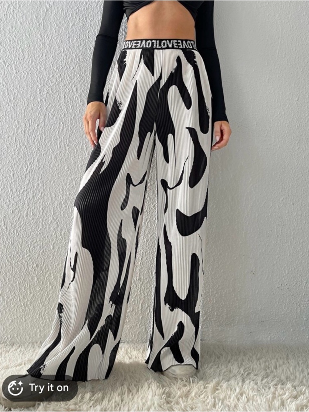 High-Waist LOVE Elastic-Waist Wide-Leg Pants in Black & White